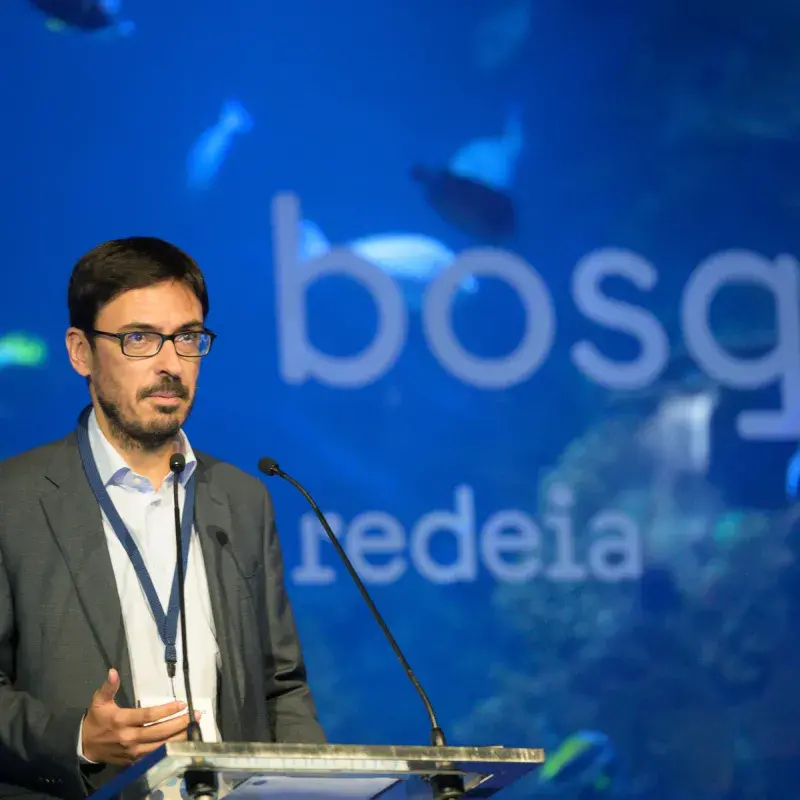 Fernando Magdaleno, subdirector general de Biodiversidad Terrestre y Marina, Ministerio para la  Transición Ecológica y el Reto Demográfico, habla a los asistentes sobre el Plan nacional de restauración de la naturaleza 